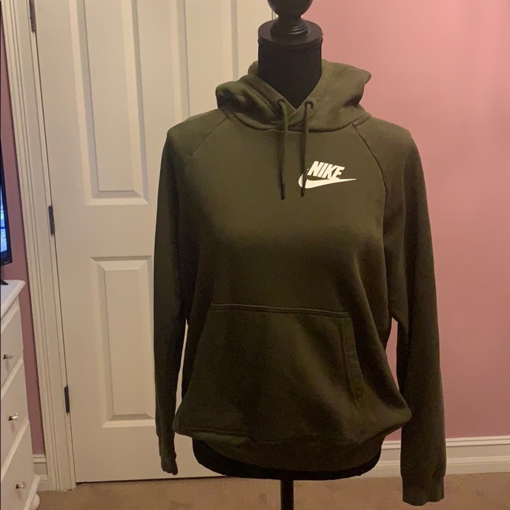 nike hoodie
